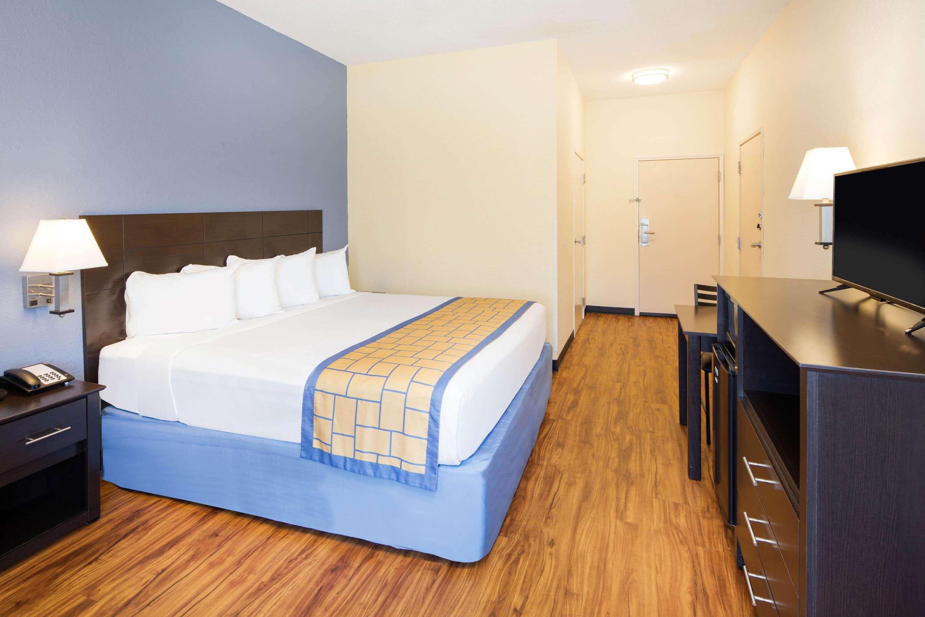 Days Inn By Wyndham Macon I-75 North Екстер'єр фото